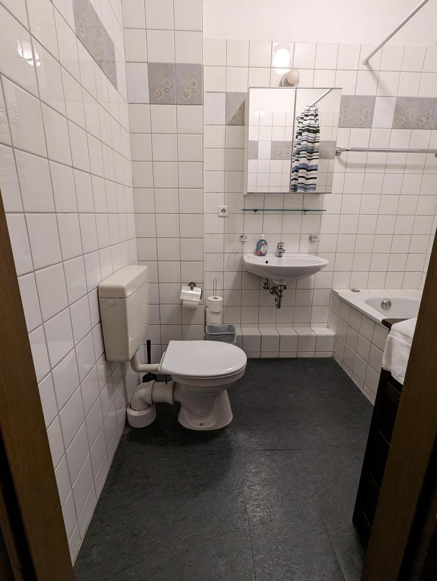 Apartment Im Luisenviertel - Gruen 伍珀塔尔 外观 照片